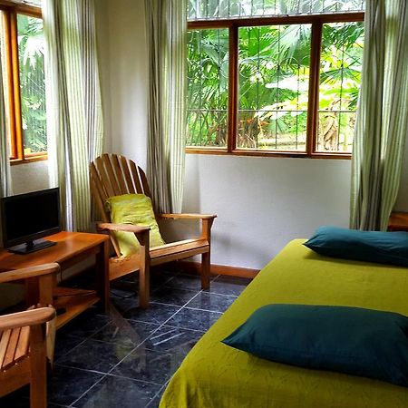 3 Bamboo Eco Lodge カウイータ エクステリア 写真