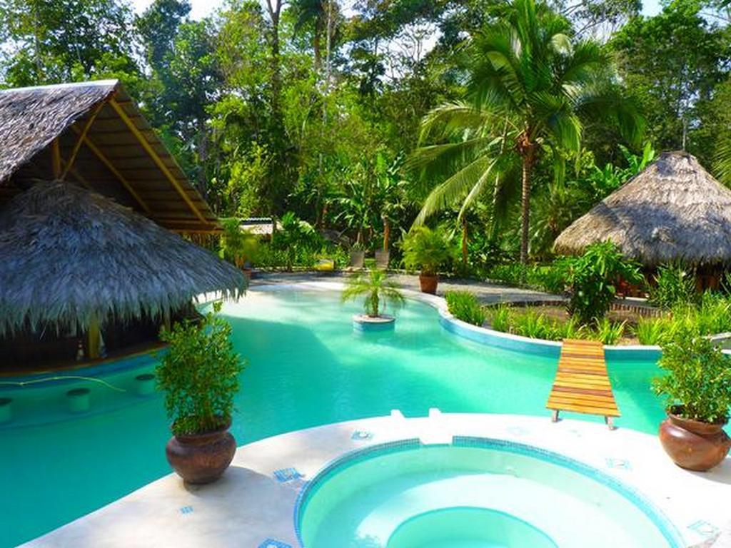 3 Bamboo Eco Lodge カウイータ エクステリア 写真