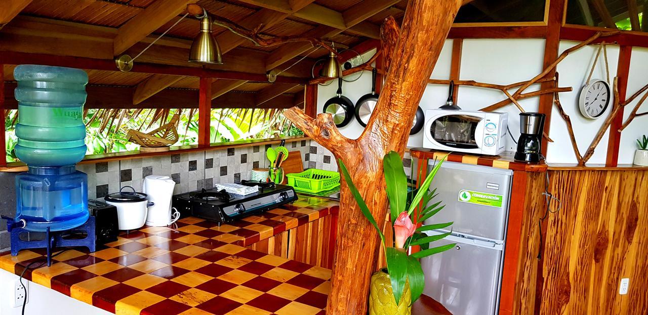 3 Bamboo Eco Lodge カウイータ エクステリア 写真