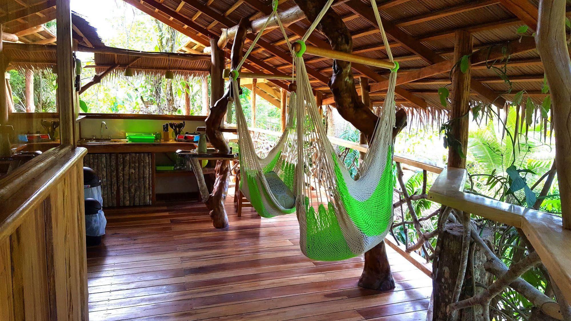 3 Bamboo Eco Lodge カウイータ エクステリア 写真